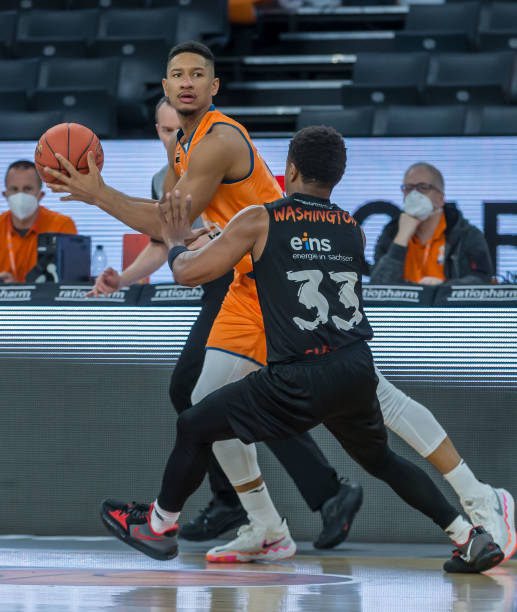 揭幕战历来 揭幕战历来